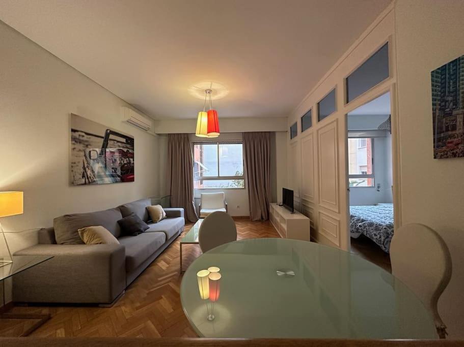 Casa Blanca Apartment Севиля Екстериор снимка